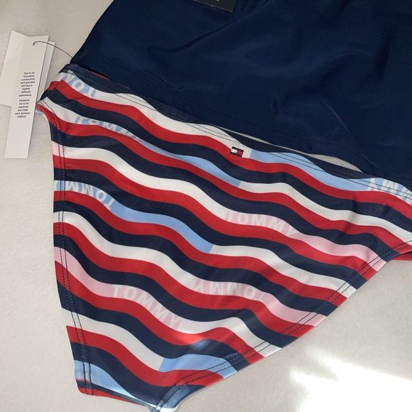 Tommy Hilfiger large GIRLS SWIMSUIT Tankini Bikini 2 Piece New 4th July Stripes - Picture 5 of 7